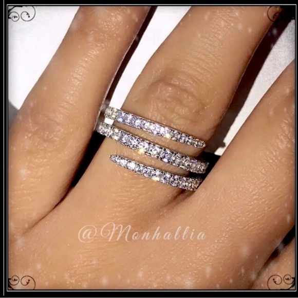 NEW 3 Band Swirl Simulated Diamond Ring - Picture 1 of 6